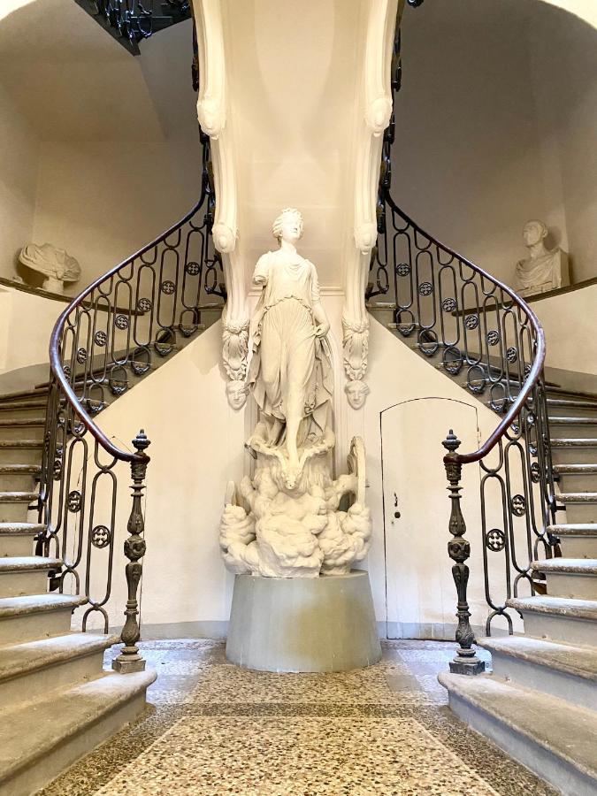 Apartment Palazzovilla Historic Building Luxury Florence