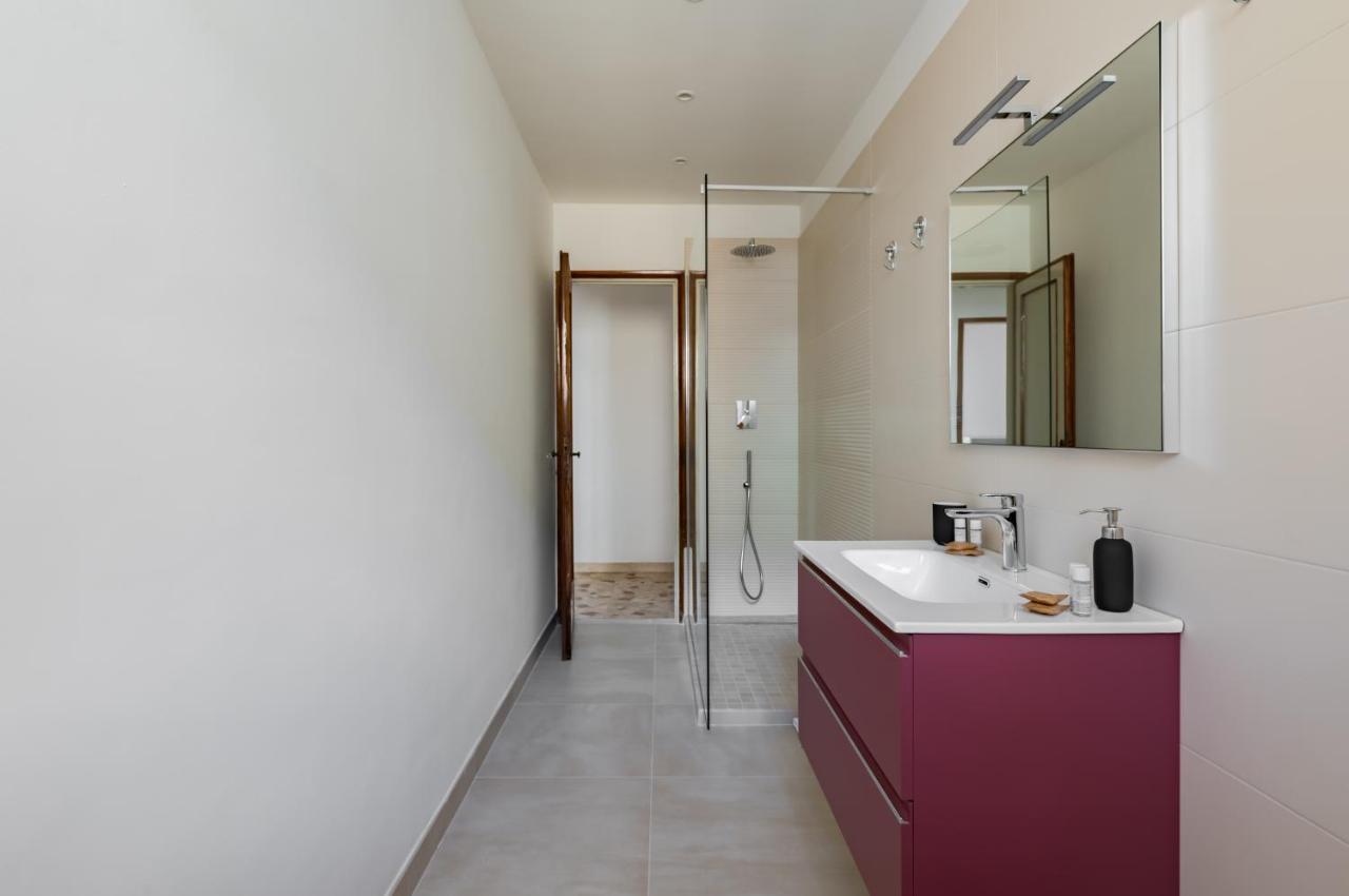 San Jacopino Roomy Flat With Balconies Apartment