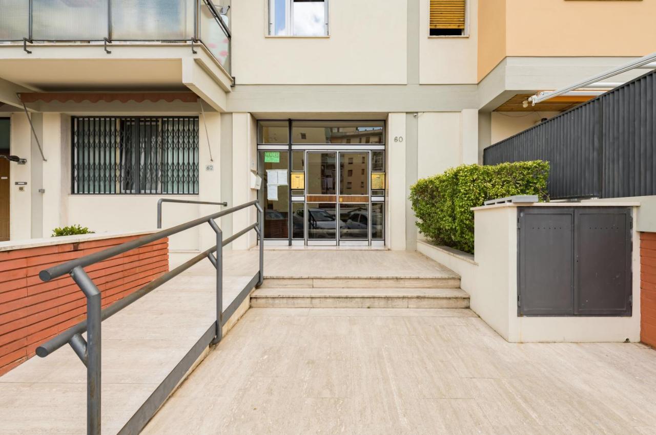 San Jacopino Roomy Flat With Balconies Apartment Florence
