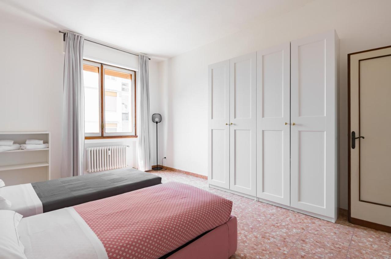 San Jacopino Roomy Flat With Balconies Florence
