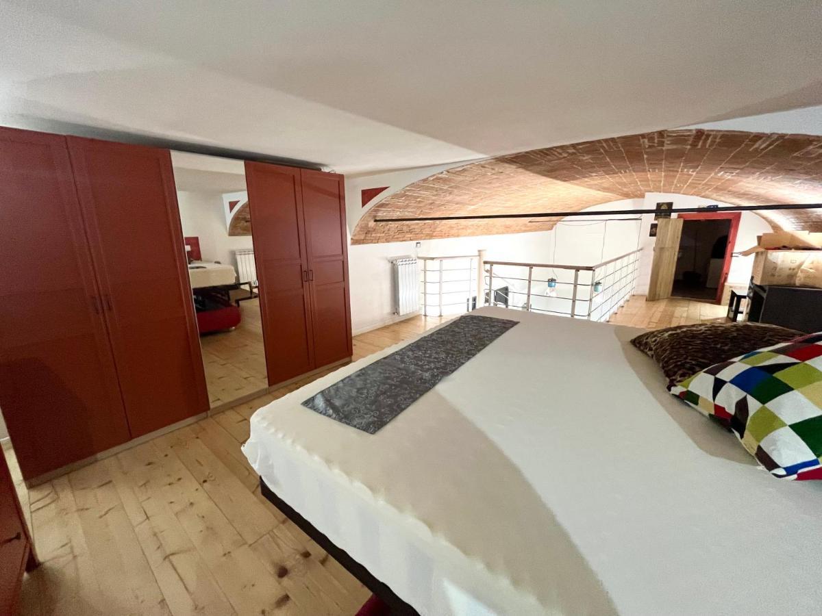 Arno Loft * Florence