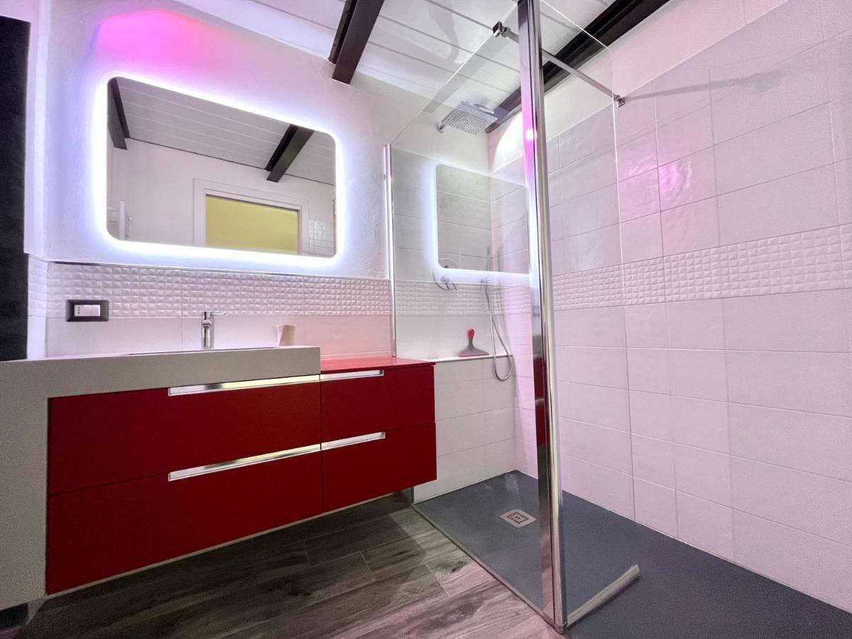 Arno Loft * Florence