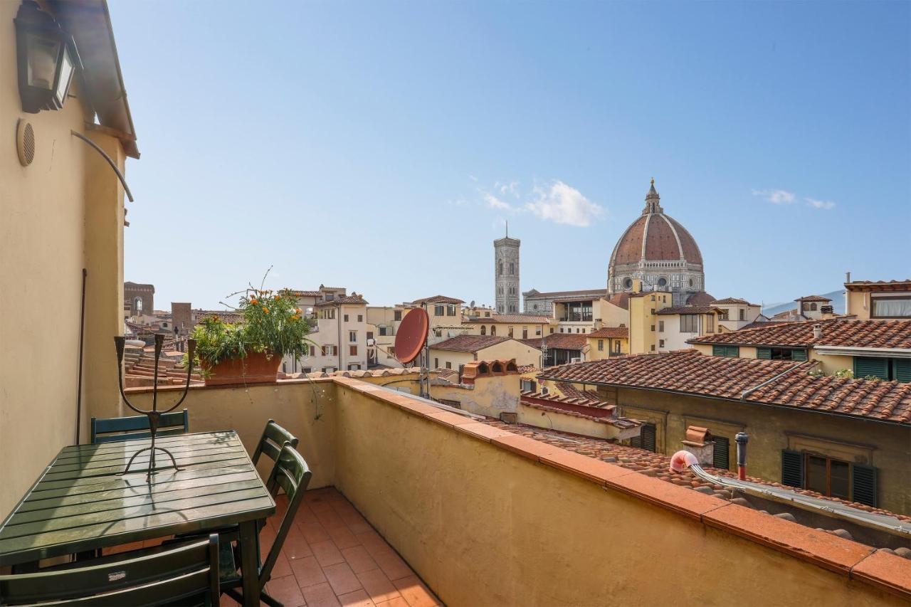 With Terrace Facing Duomo Apartment Florence