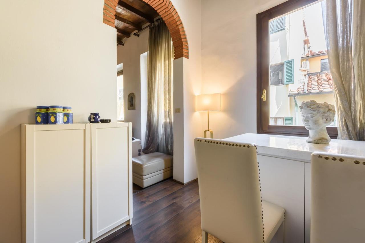 Borgo Art By Mmega Apartment *