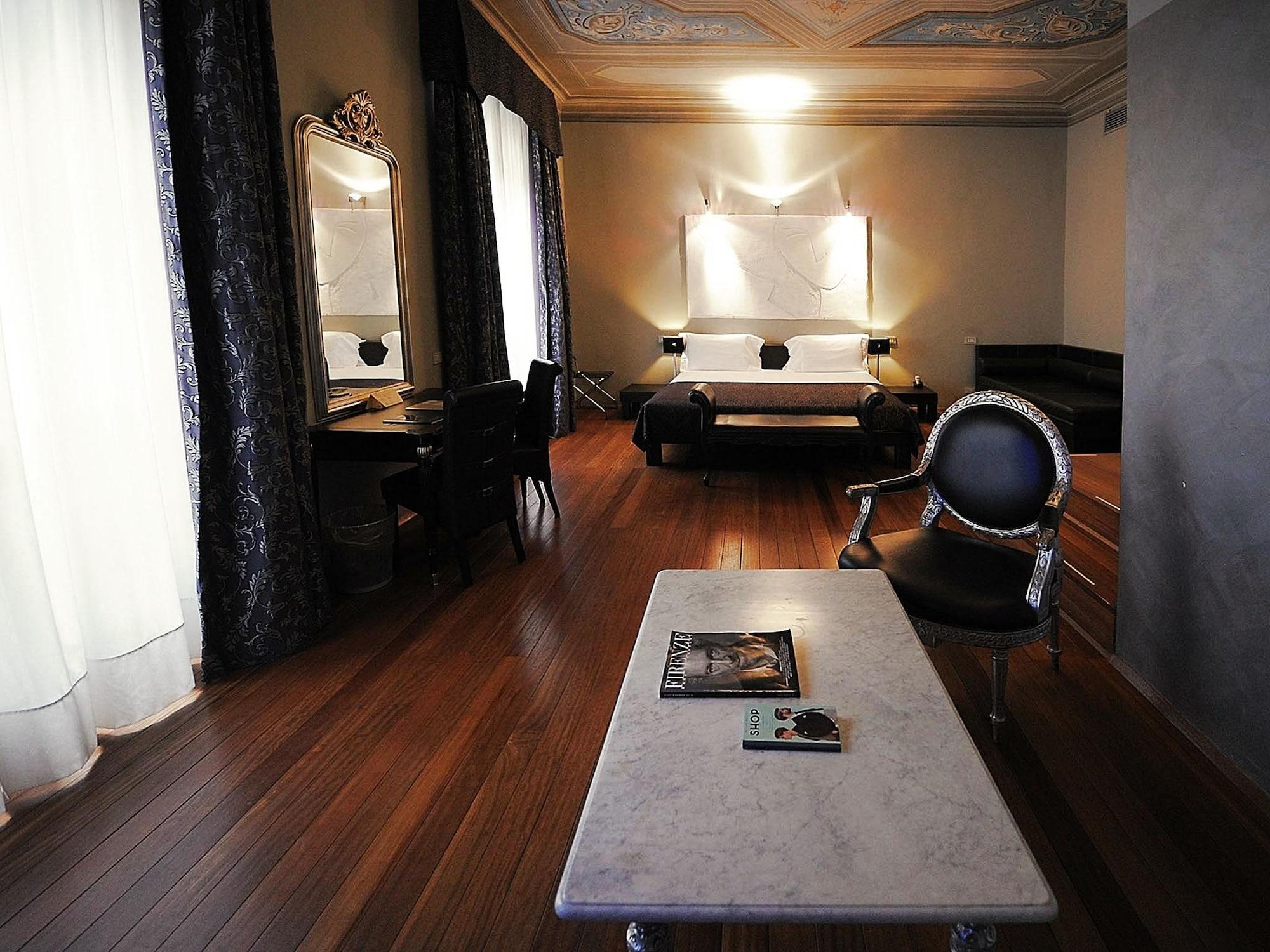 Hotel Borghese Palace Art