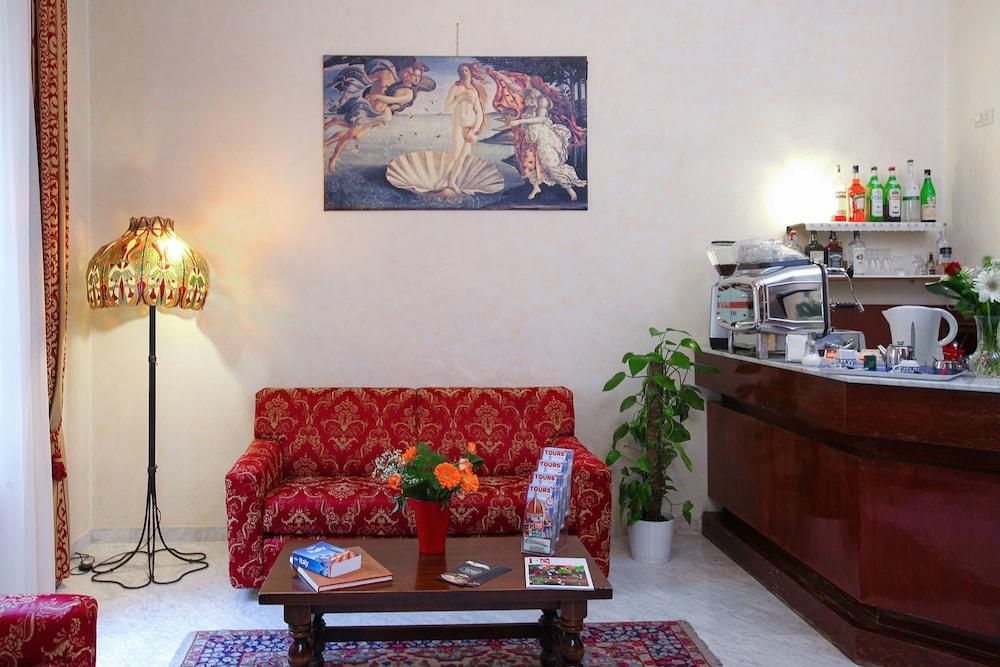 Hotel Bologna Florence