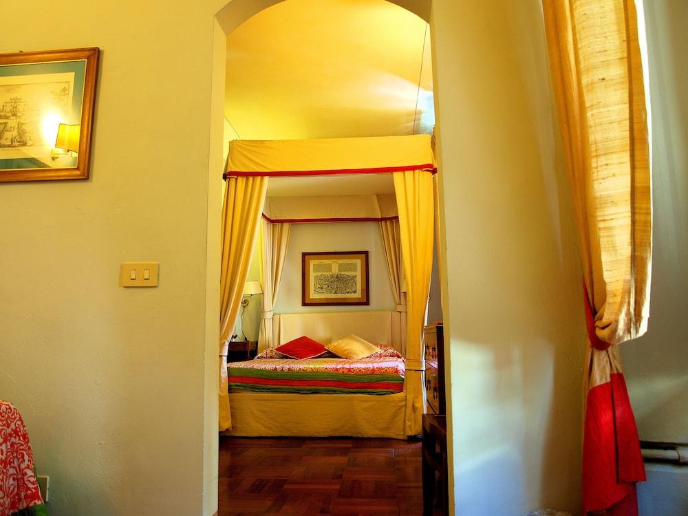 Residenza Johanna I Bed & Breakfast 3*