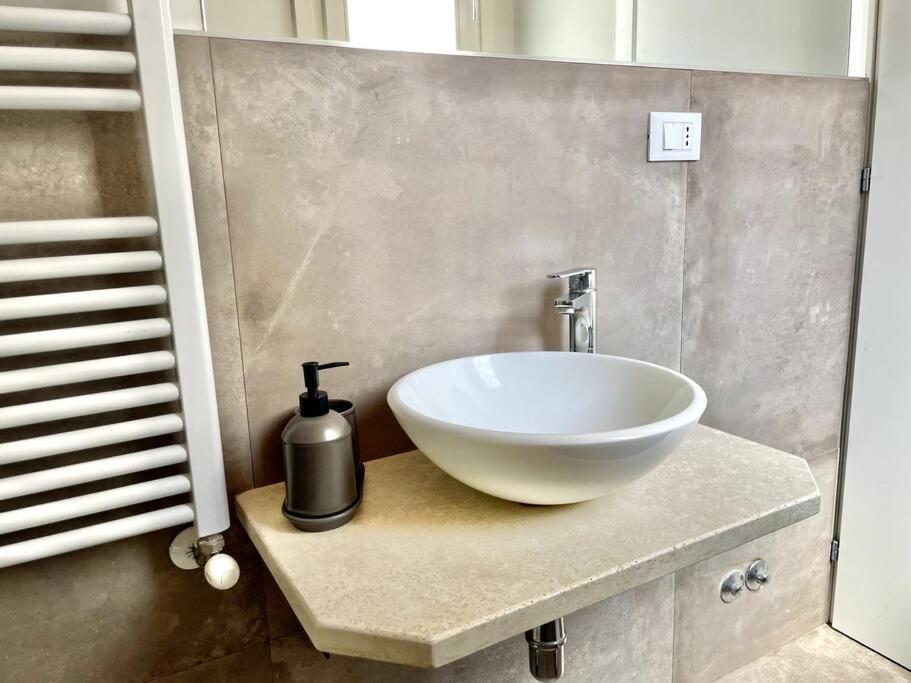 5 Minuti Duomo - Luxury Con Terrazza Apartment