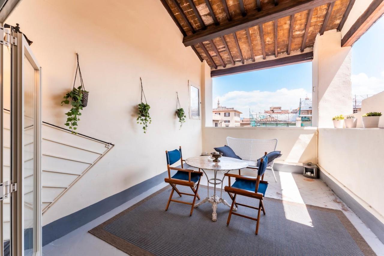 La Loggia Loves Florence