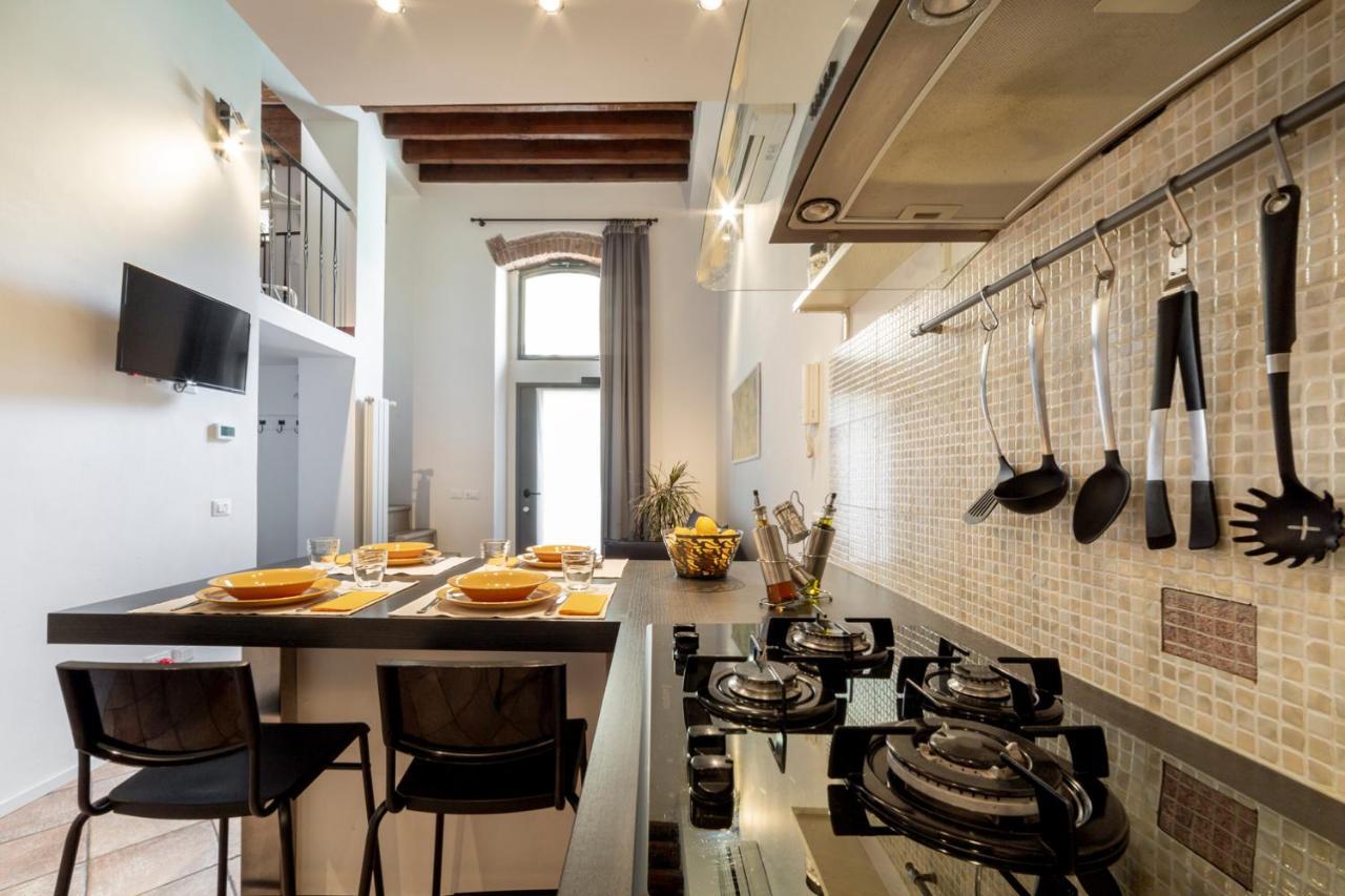 La Casa Di Remo Ground-floor With A Patio Apartment *