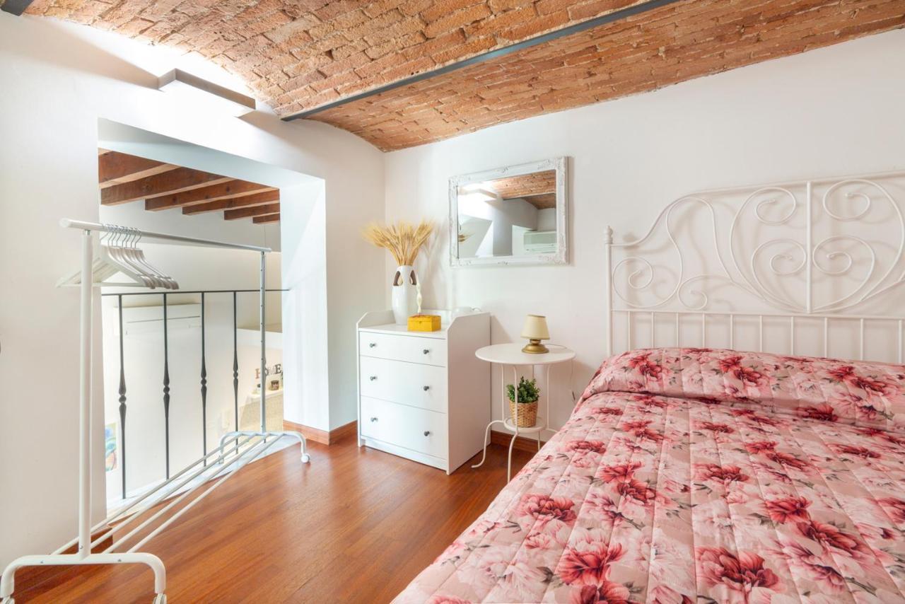 Apartment La Casa Di Remo Ground-floor With A Patio Florence