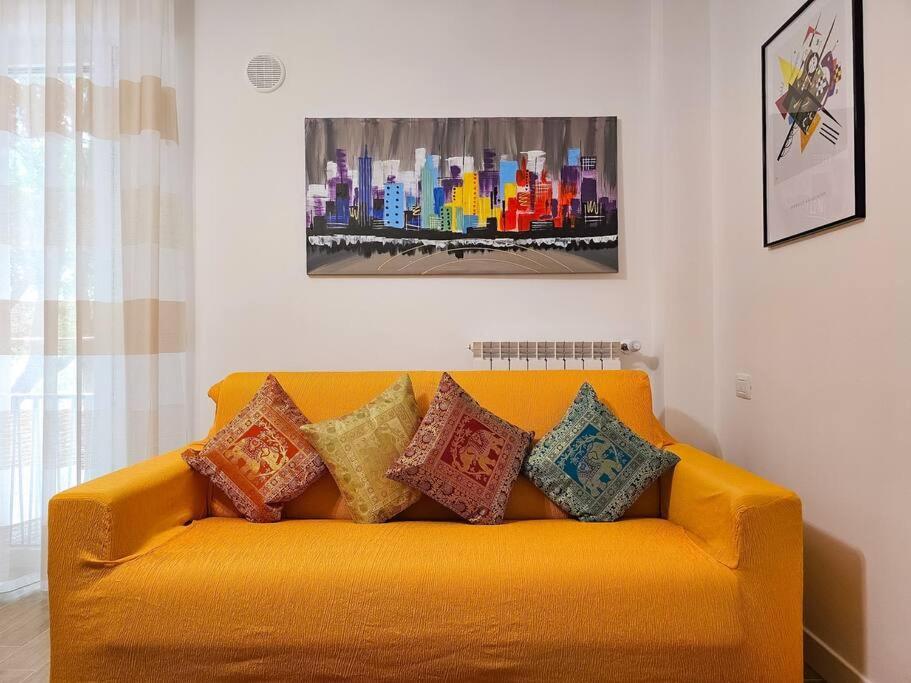 Apartment Bravo Horse Modern In Florence