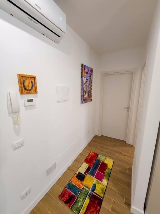 Apartment Bravo Horse Modern In Florence