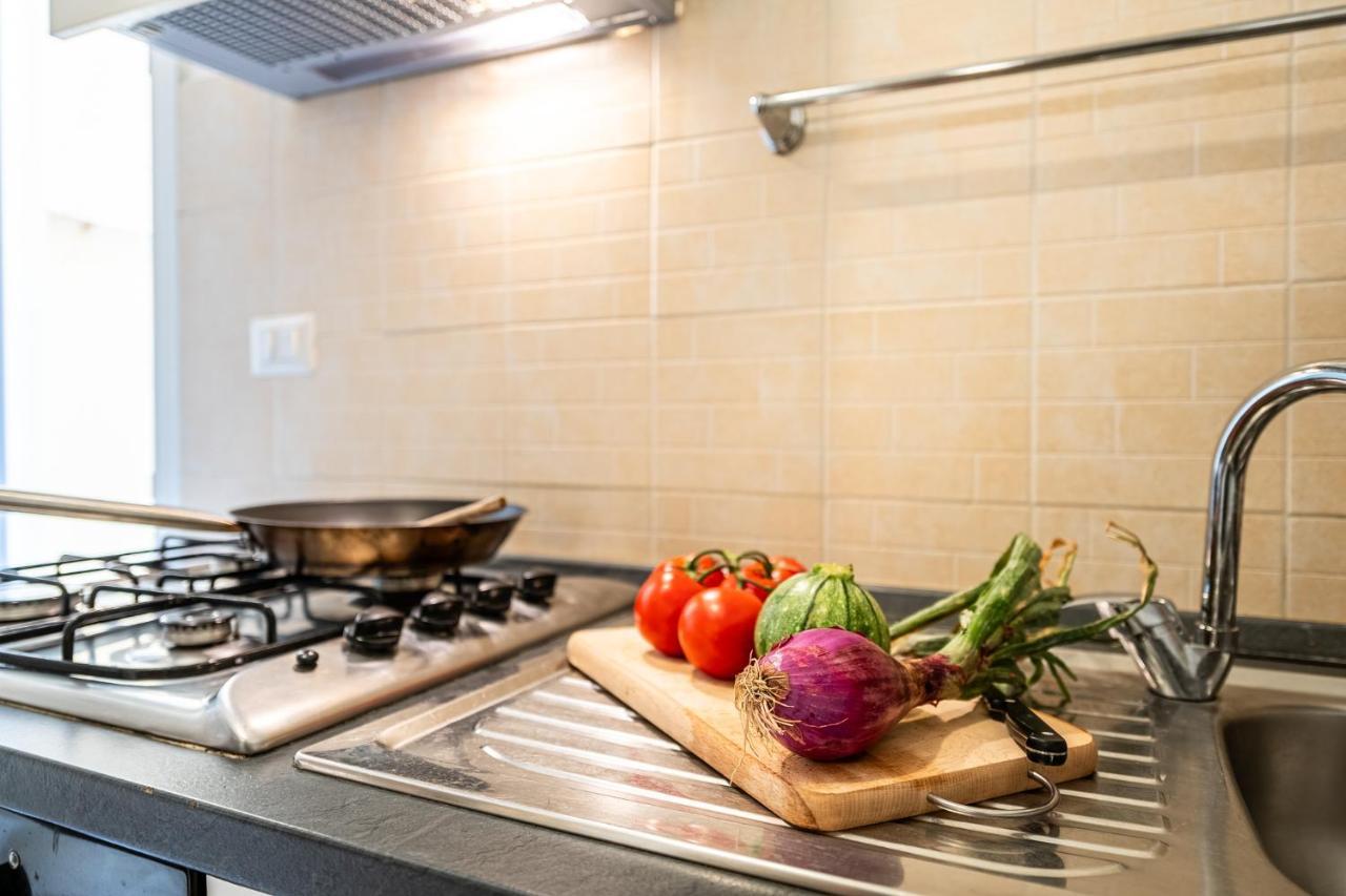 Appartamento Student's Apartment-simple&basic In The Center Of