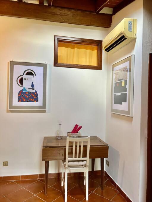 Apartment Sweet Florence