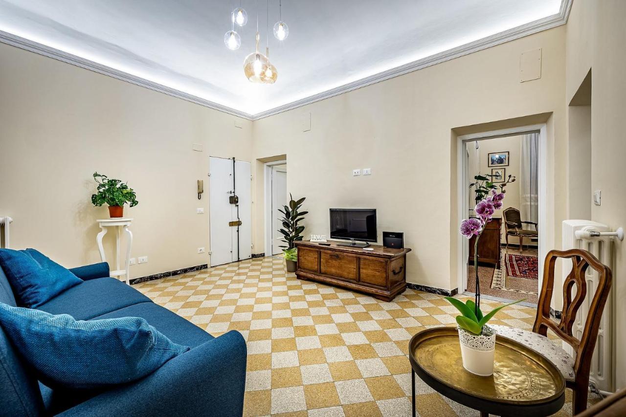 Brunelli Apartment Florence