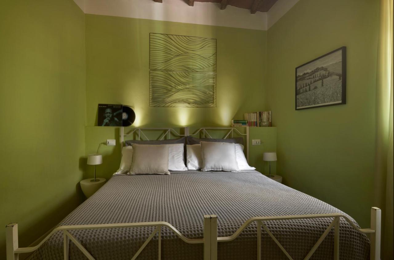 Apartment Cozy 1-bedroom With Balcony In Historic Center