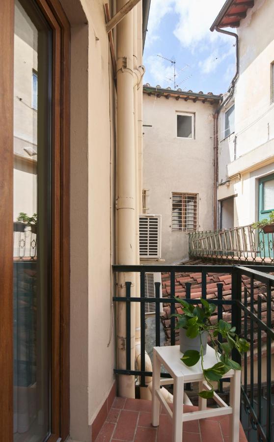 Cozy 1-bedroom With Balcony In Historic Center Apartment Florence