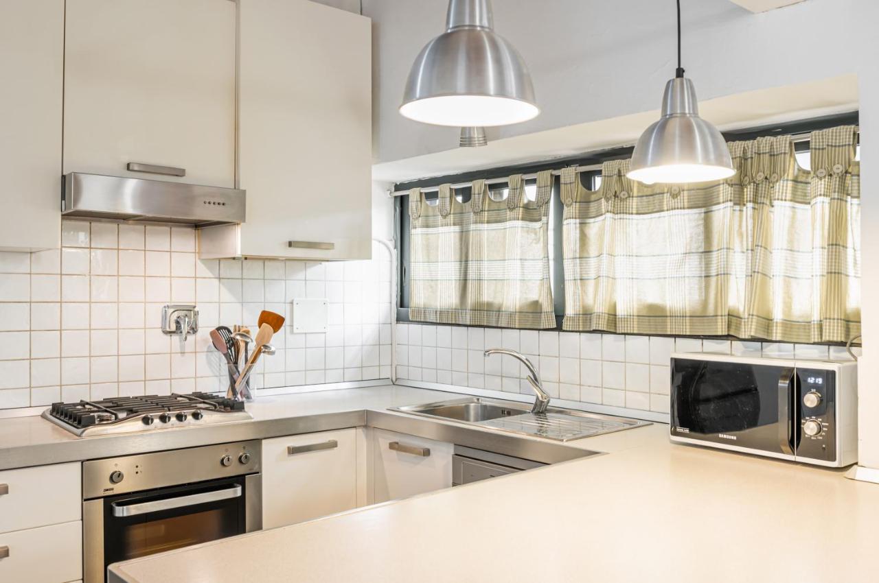 Statuto With Small Courtyard Apartment *