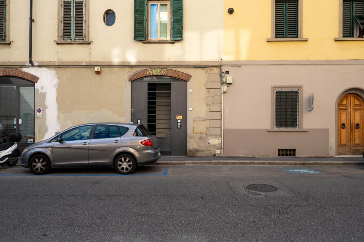 Apartment Statuto With Small Courtyard *
