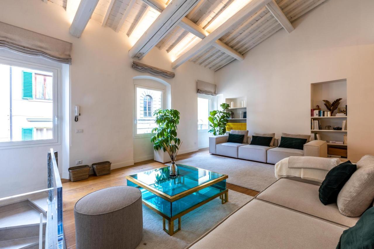 Apartment Loft In Santo Spirito Florence