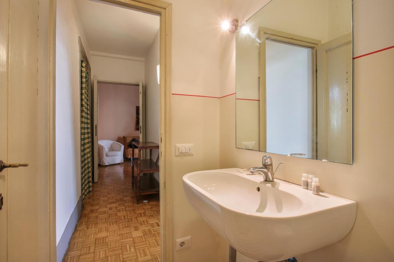 Lemon Tree One Bedroom With Balcony Apartment