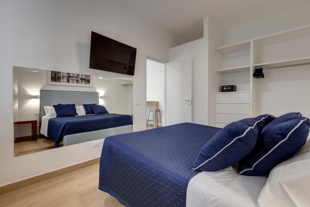 Apartment House G *