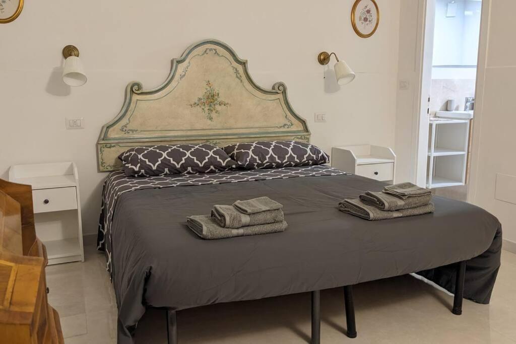 Bellaflo: Small In The Center Of Apartment