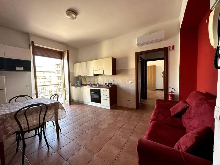 Mv Apartament 4b *