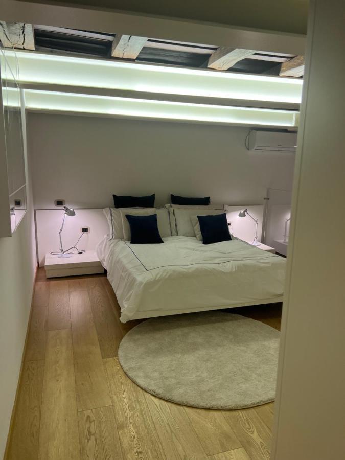 Elegante Borgo San Jacopo Apartment Florence