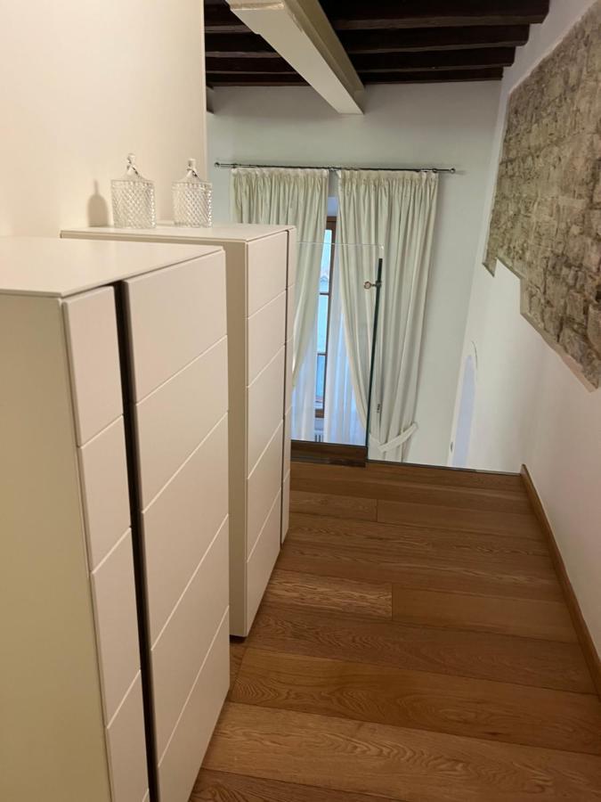 Elegante Borgo San Jacopo Apartment