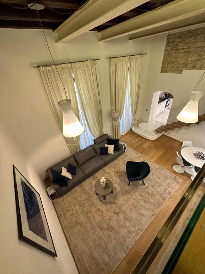 Elegante Borgo San Jacopo Apartment *