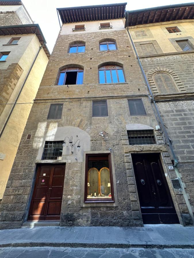 Elegante Borgo San Jacopo * Florence