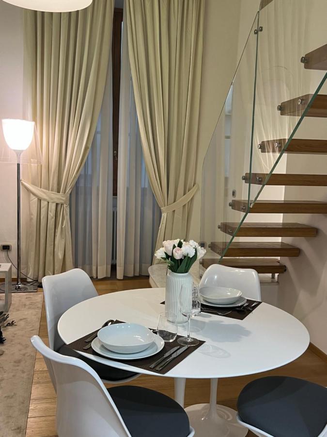 Elegante Borgo San Jacopo Apartment *