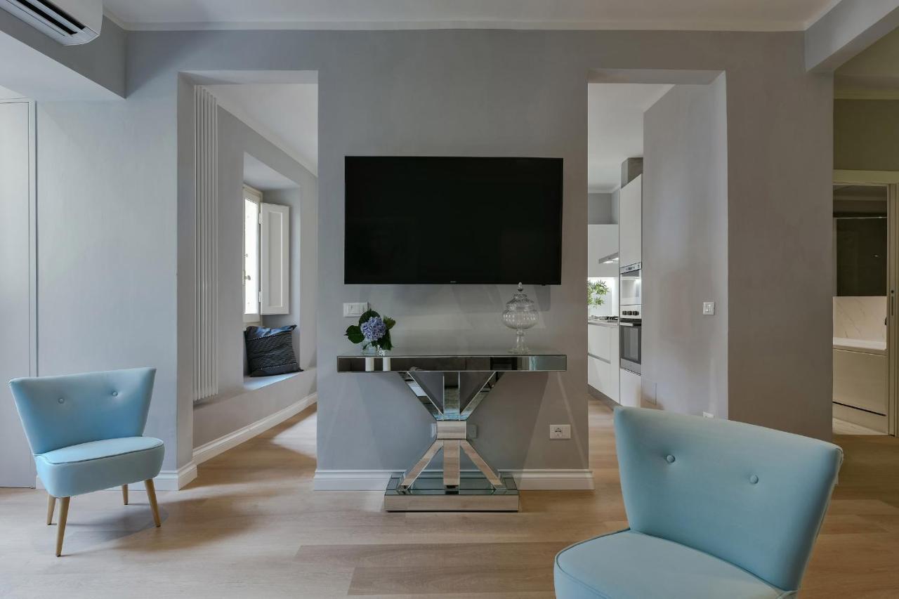 - Dello Sprone Apartment Florence