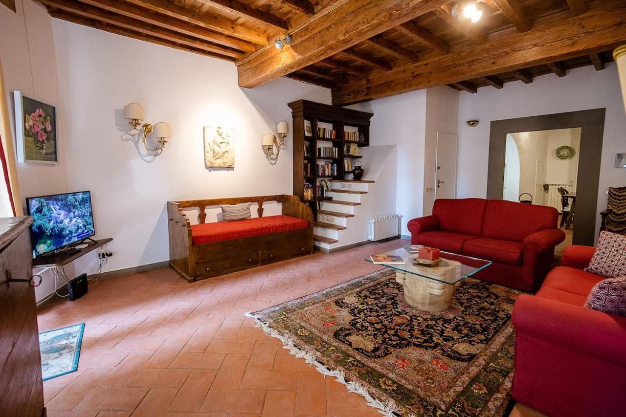 Acacia - Adelfa Apartment *