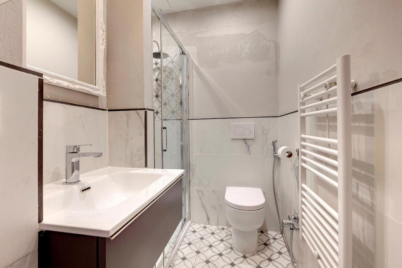 Apartment Proconsolo 9d *