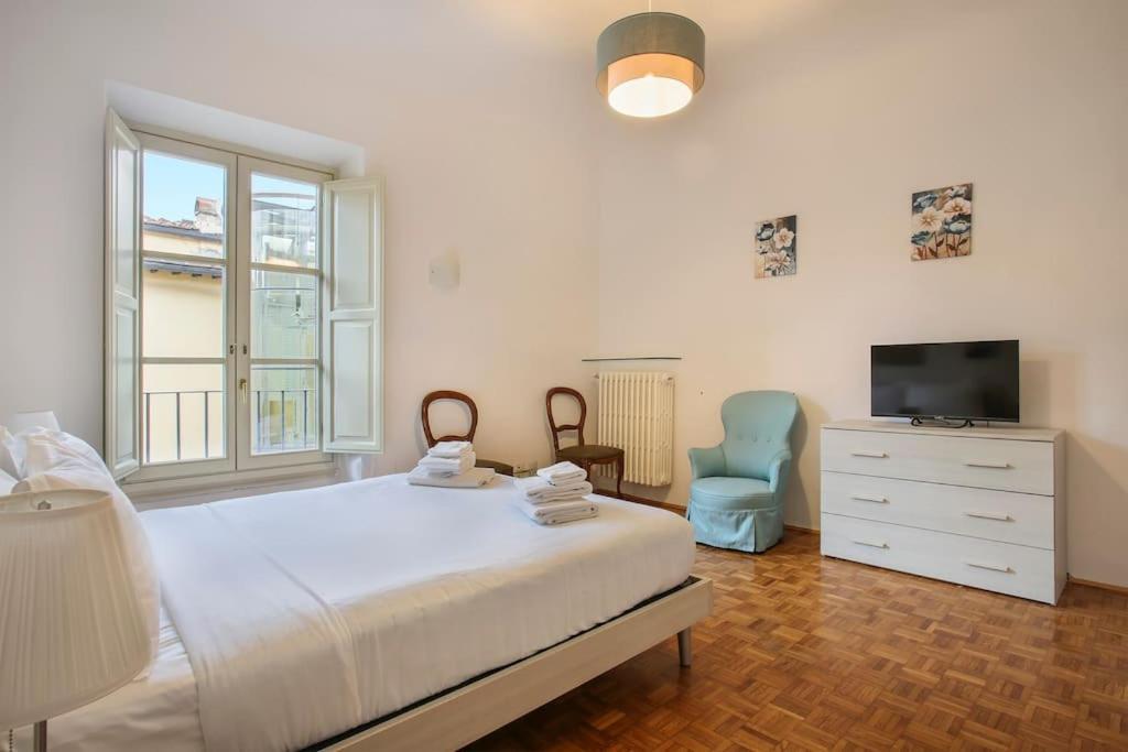 Palazzo Borghese 2 Bedroom Apartment