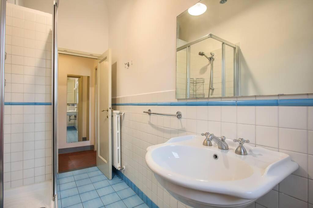 Palazzo Borghese 2 Bedroom Florence