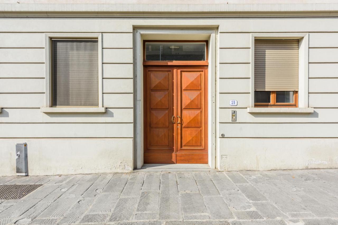 Poliziano By Mmega Apartment Florence