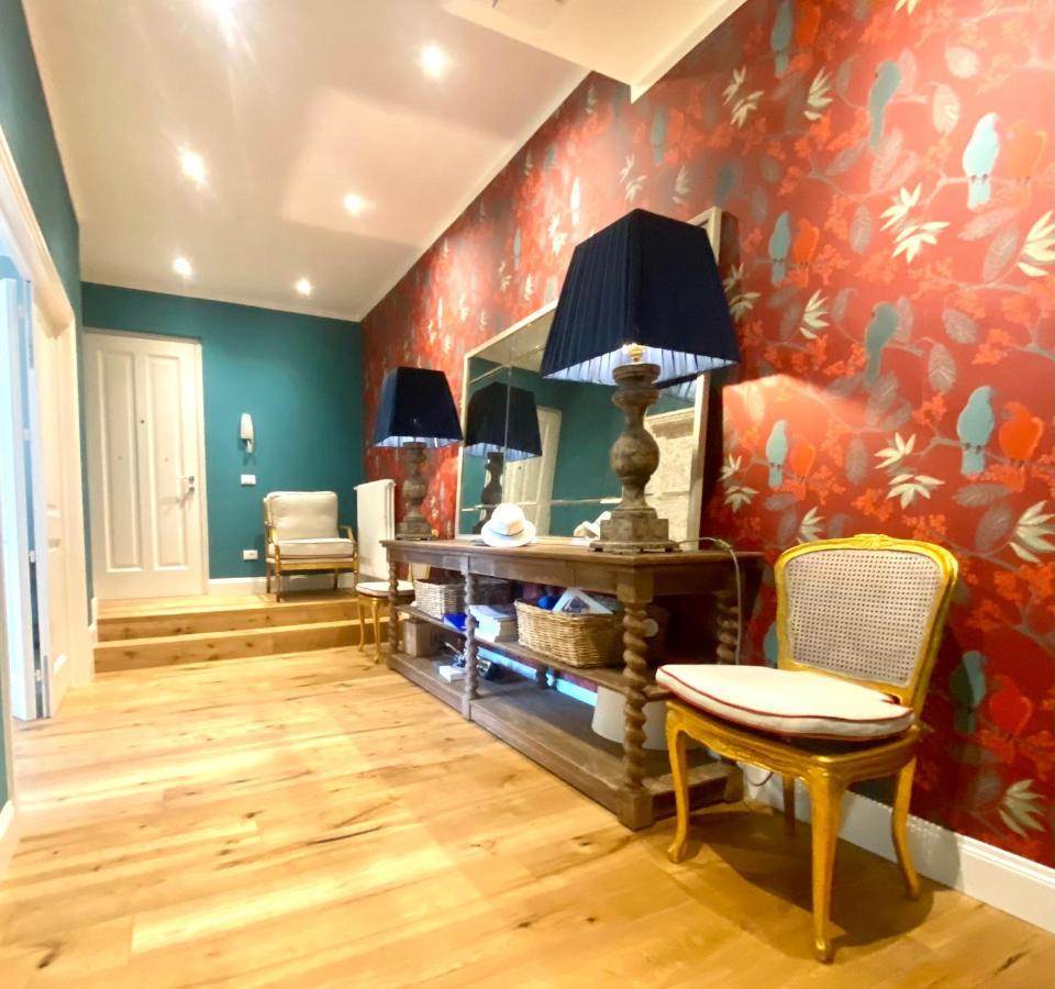 Accademia Newly Renovated Ancient Abbey Apartment *