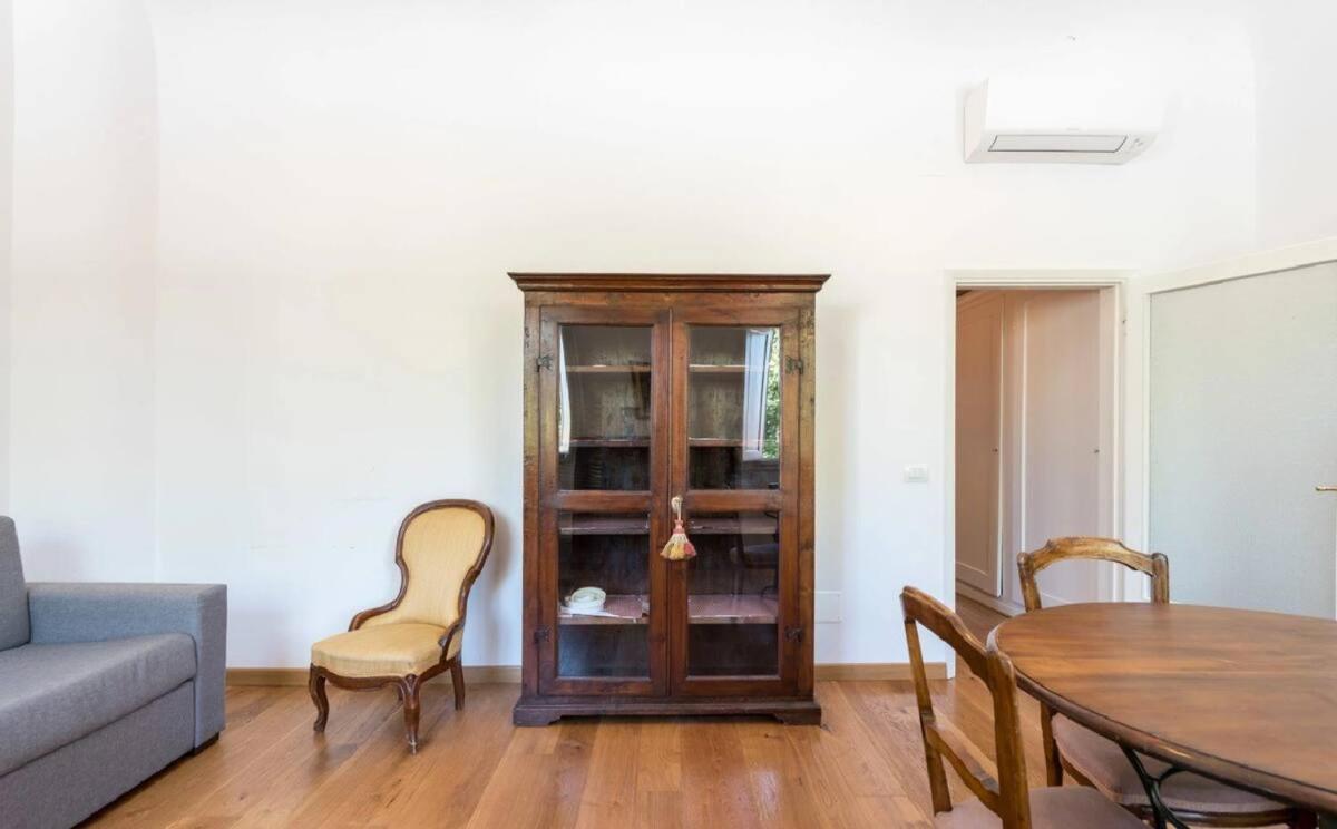 Appartamento Airy One Bedroom With Terrace Near Palazzo Pitti