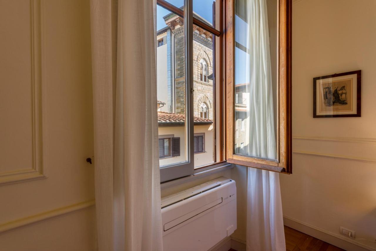 Luxury Signoria By Mmega Apartment