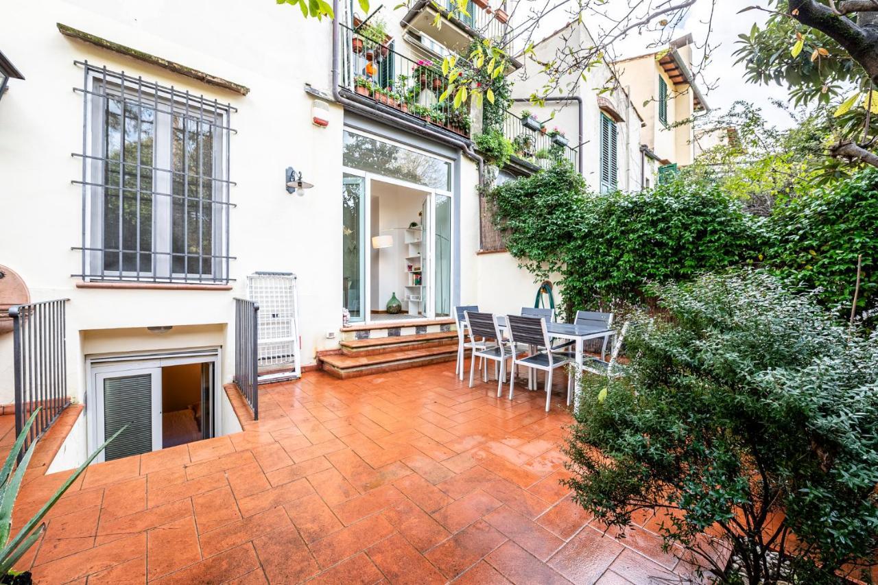 Nicola's - Doppia Con Giardino Privato Appartamento *