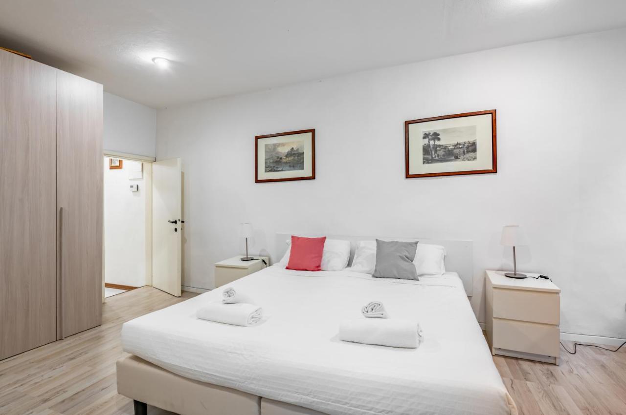Sant'ambrogio Apt: Your Hideaway Appartamento