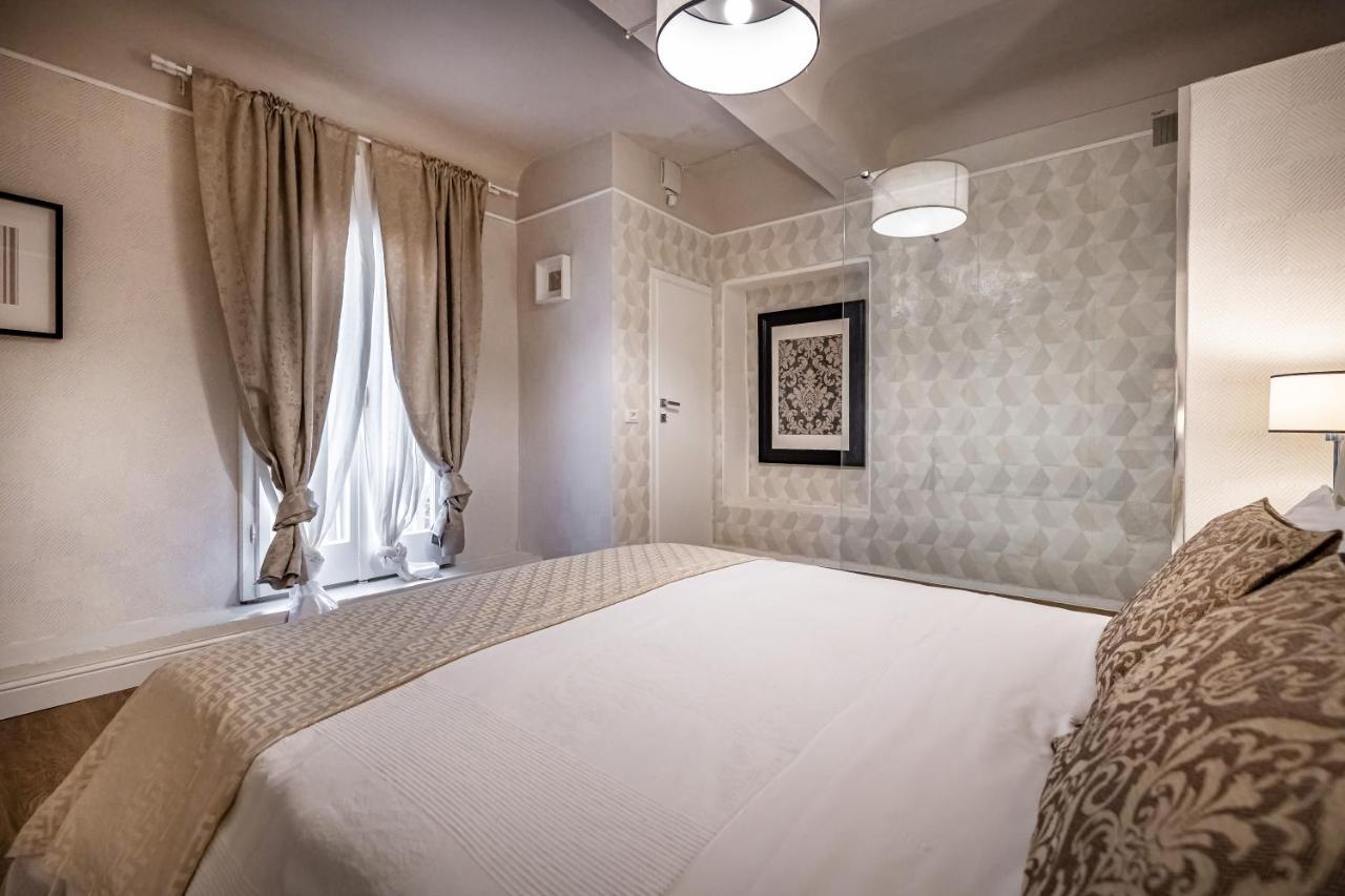 Florentine Experience In Santa Croce Apartment
