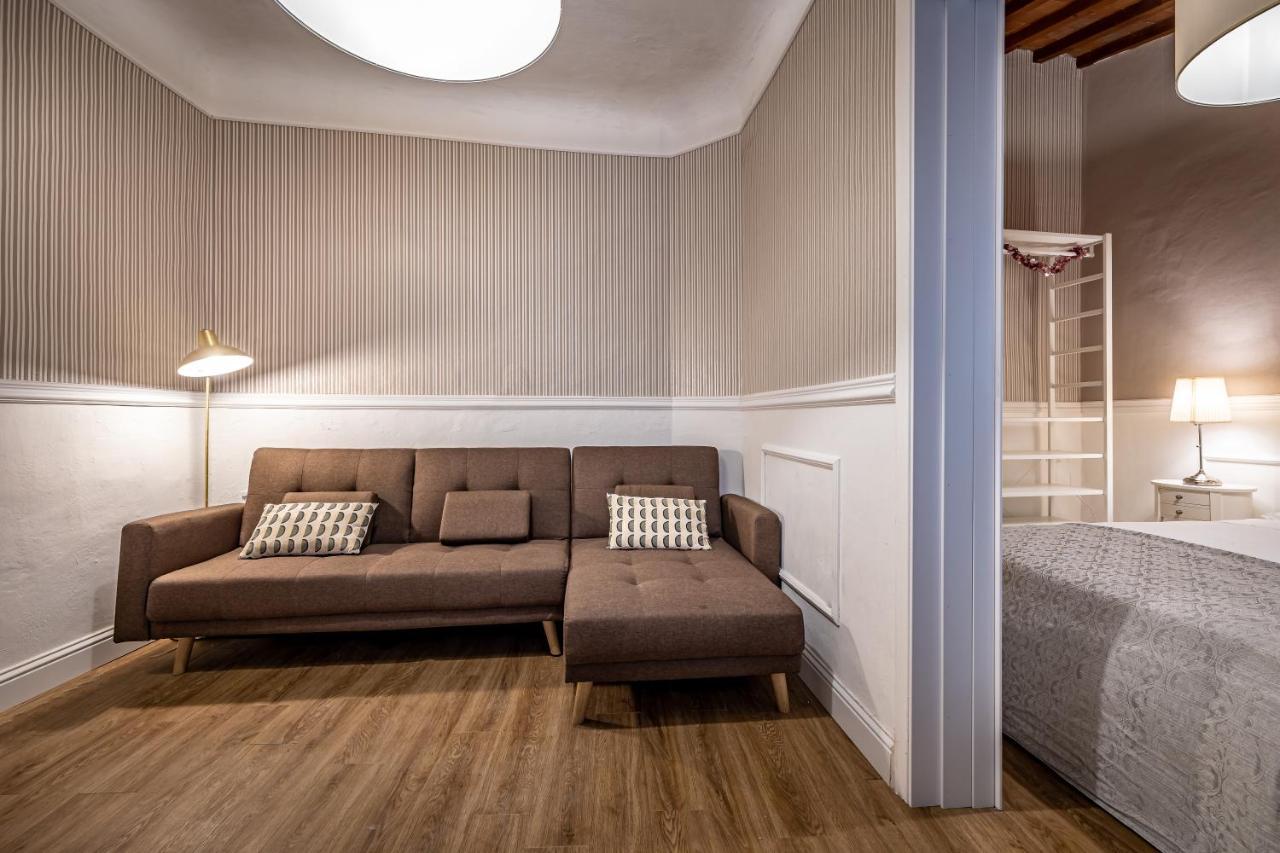 Apartment Florentine Experience In Santa Croce Florence