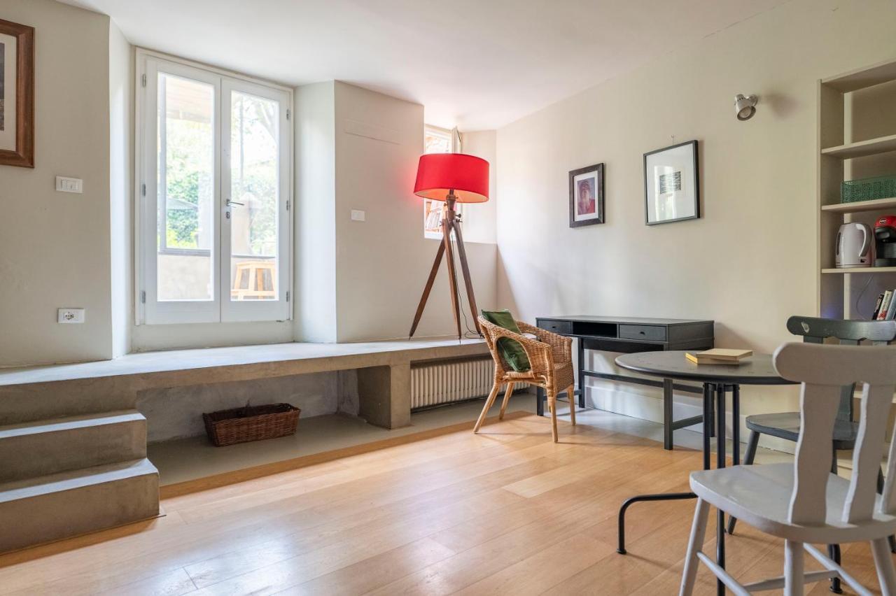 Apartment Boutique With Private And Garden Oasis Florence