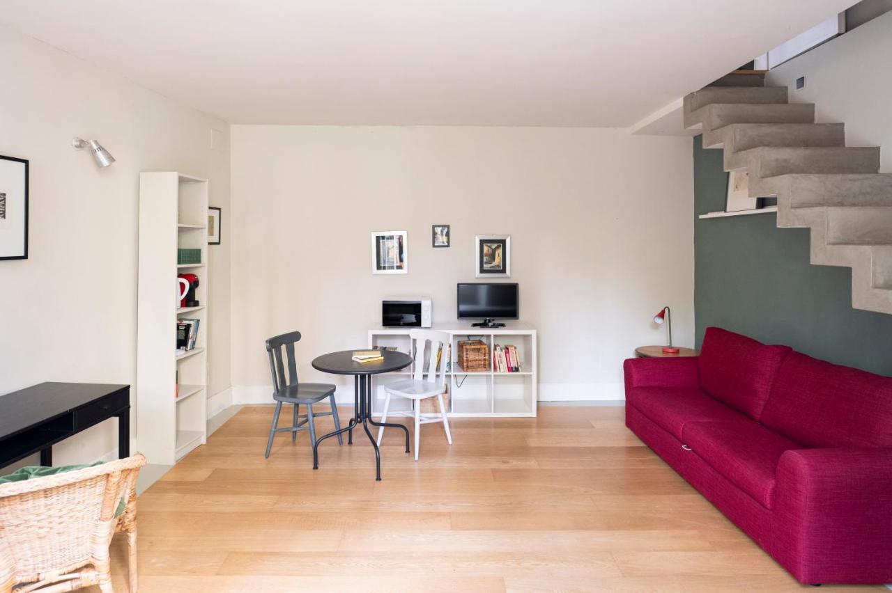 Boutique With Private And Garden Oasis Apartment *