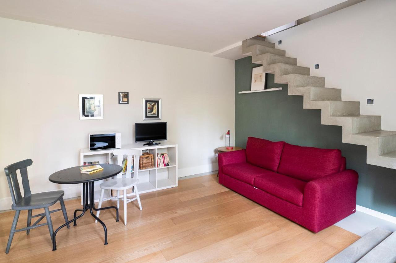 Boutique With Private And Garden Oasis Apartment